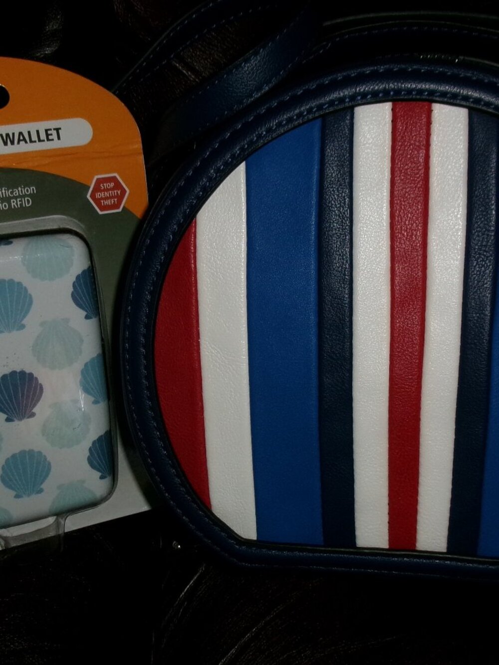 Patriotic INC International Concepts Canteen Crossbody and bonus NWT wallet